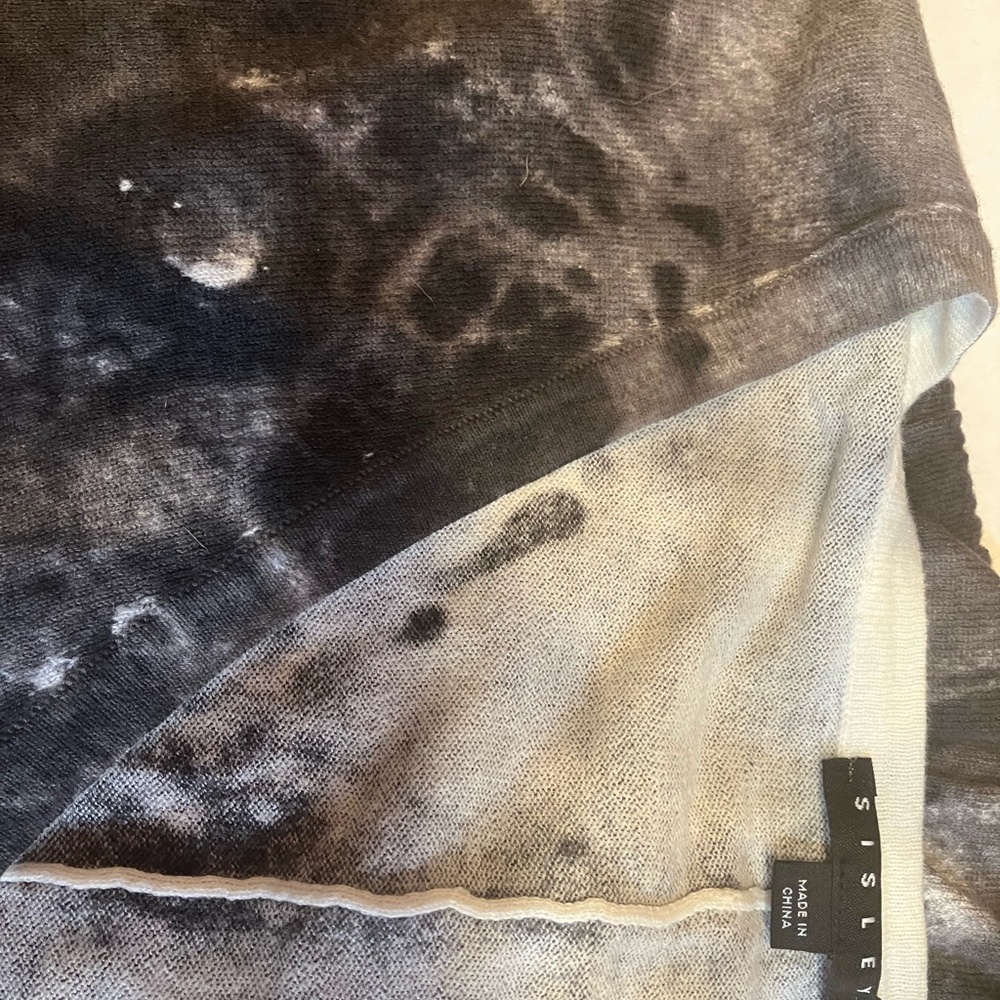 Cool Abstract Printed Lightweight Sweater View 4